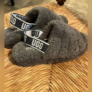 UGG Gray Plush Shearling Slide Sandals with Logo Strap. Very cool & comfortable